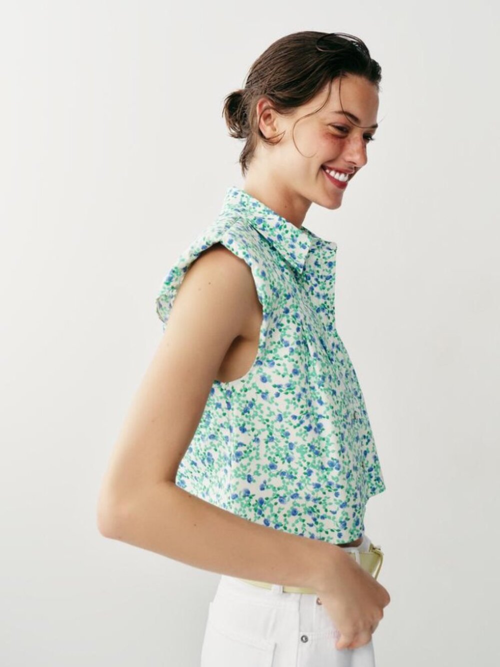 ZARA FLORAL PRINT SHOULDER PAD SHIRT Size Large New with tags